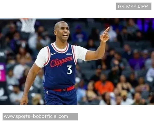 小里评论保罗派对冷清现象揭示球队文化缺失问题